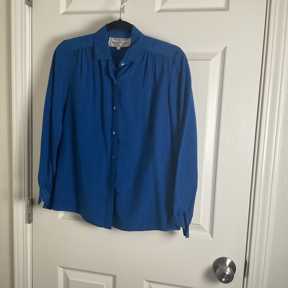 Charlotte Ford Blue Button-Up Blouse Size 10 vintage 100% Silk - Picture 6 of 6